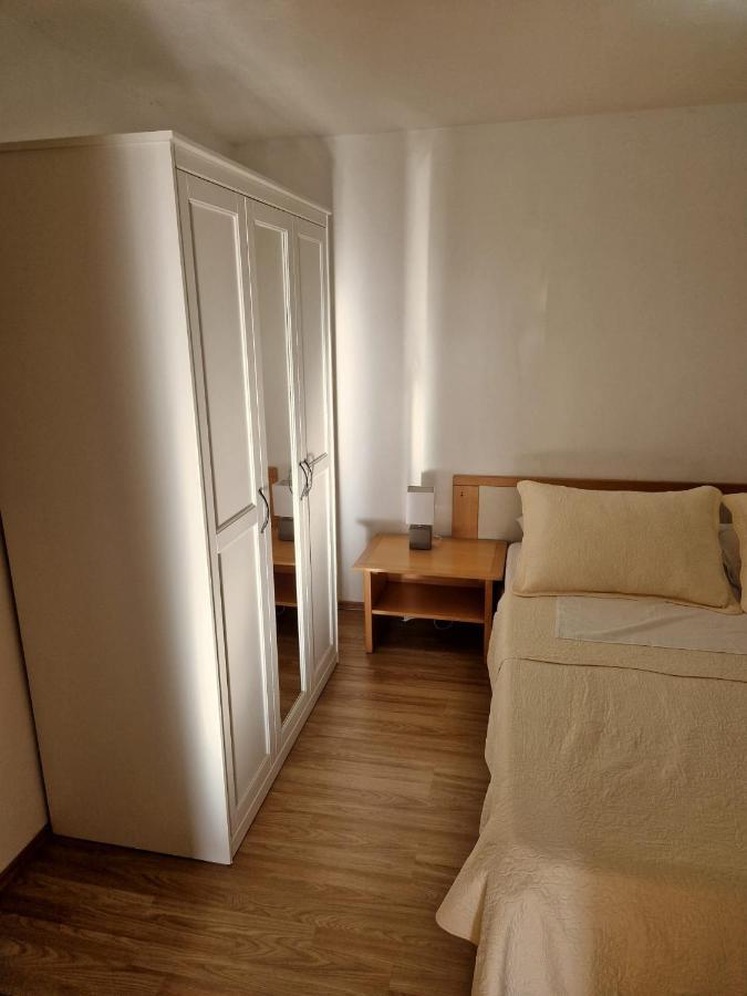Apartment Misic ريتنا المظهر الخارجي الصورة