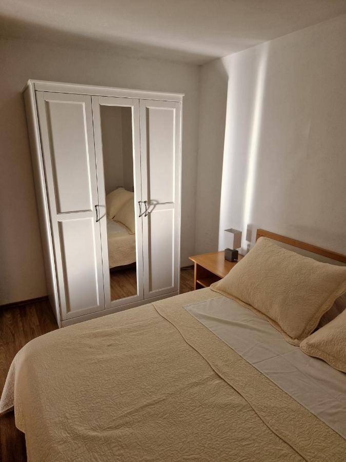 Apartment Misic ريتنا المظهر الخارجي الصورة