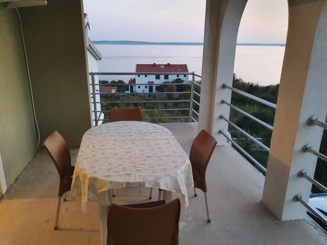 Apartment Misic ريتنا المظهر الخارجي الصورة
